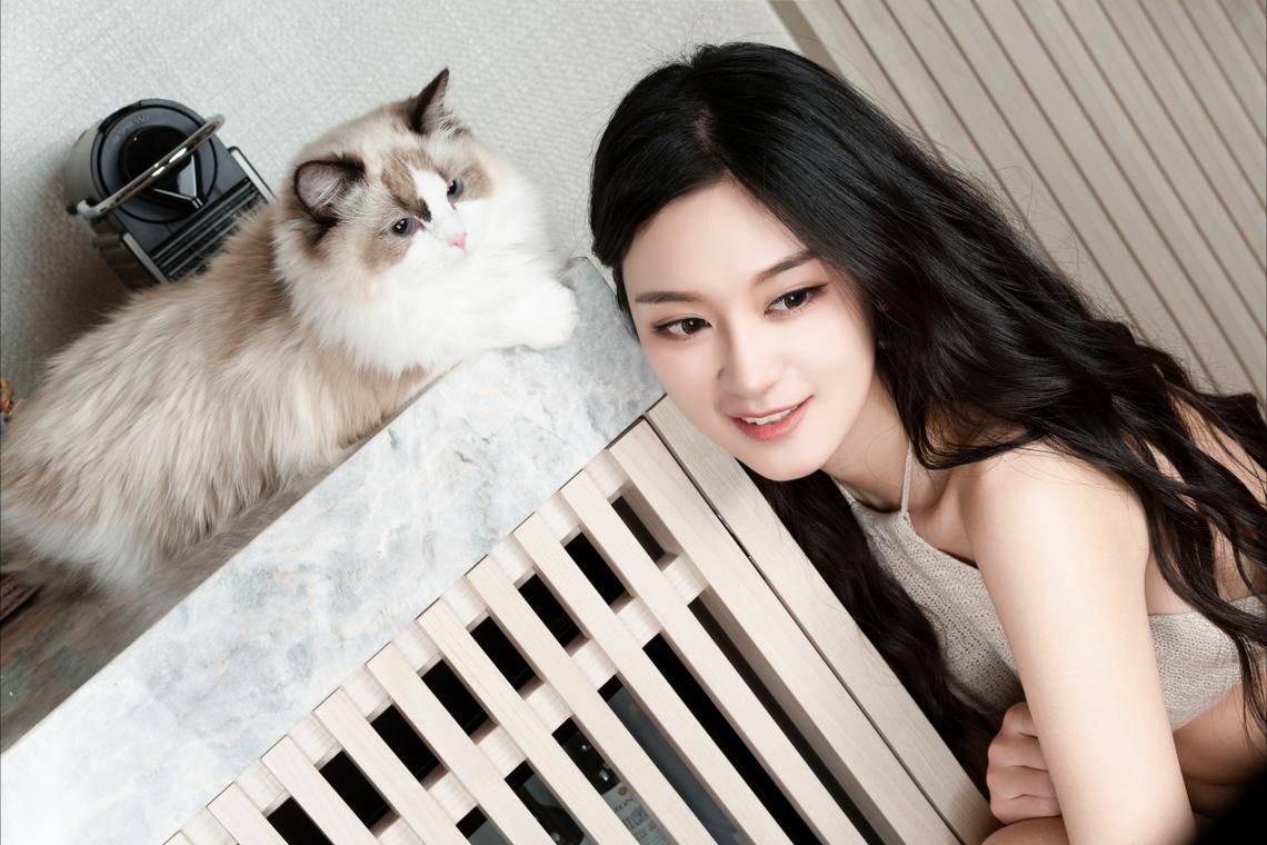 （乡村行·看振兴）山西襄垣：蜜桃催热“采摘游” 甜了民心富了村头